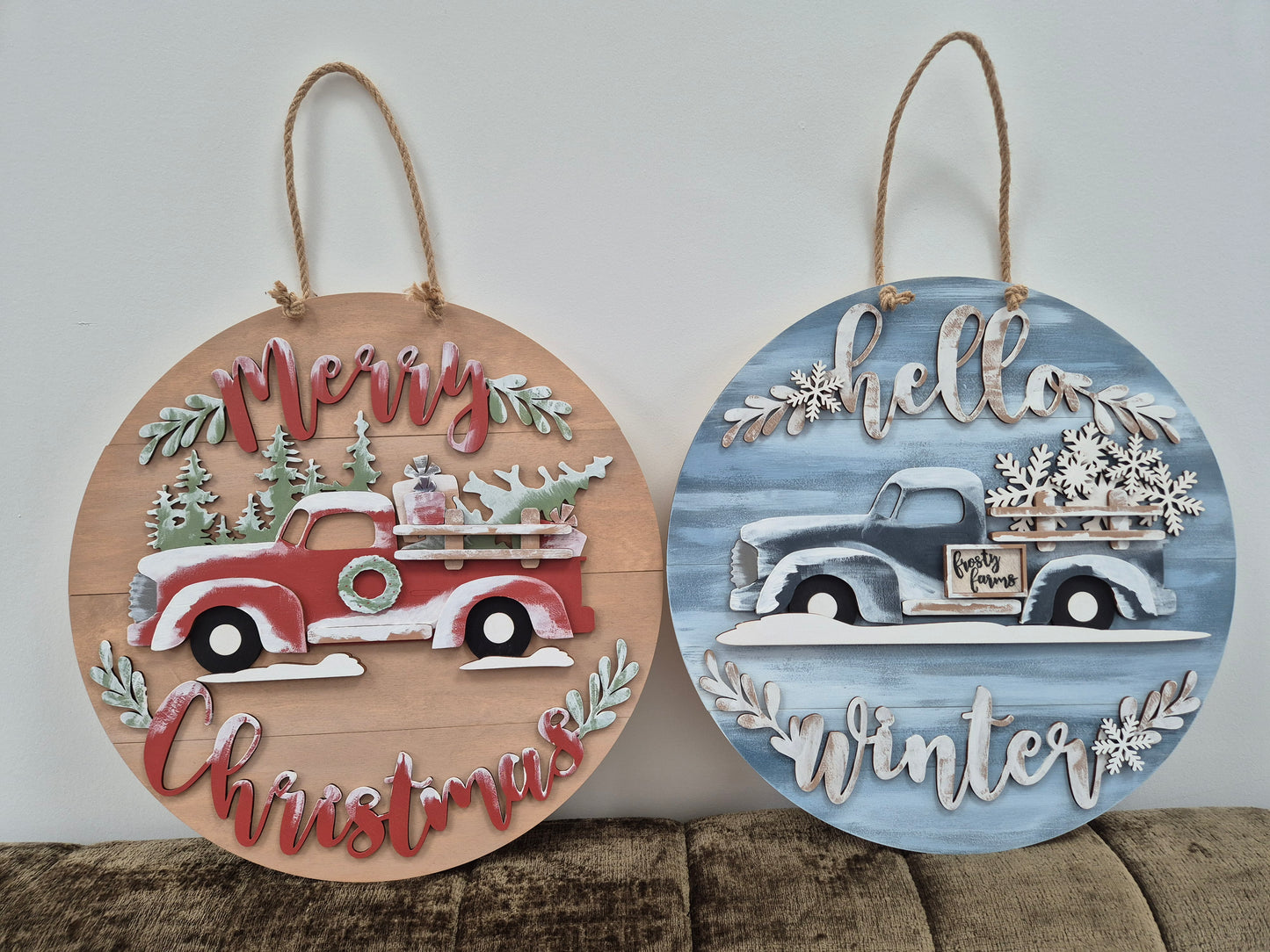 Christmas Truck Wreath (Red or Blue) Blanks Kit