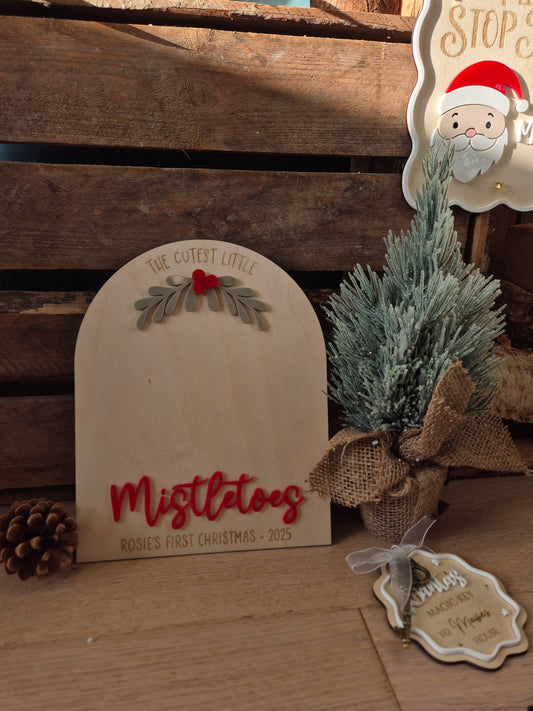 Our Cute Little Mistletoes Sign - Personalised Baby's First Christmas Footprints - Gift for Grandparents