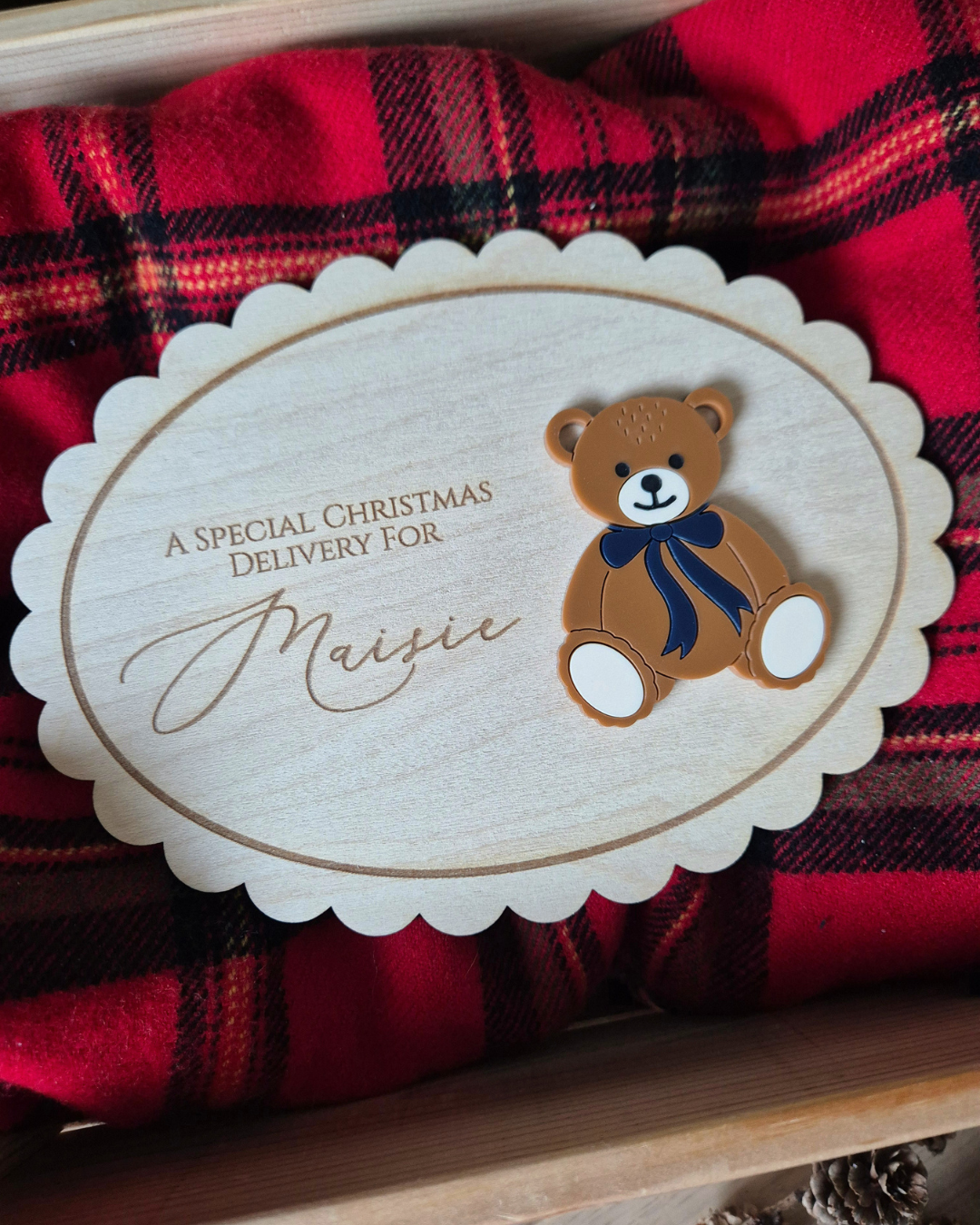 Vintage Teddy Bear Plaque and Crate Set - Wooden and Acrylic Christmas Delivery Sign