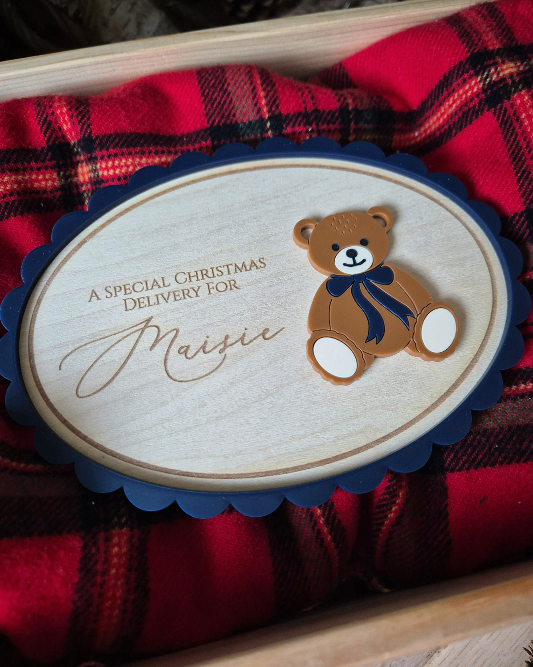 Vintage Teddy Bear Plaque and Crate Set - Wooden and Acrylic Christmas Delivery Sign