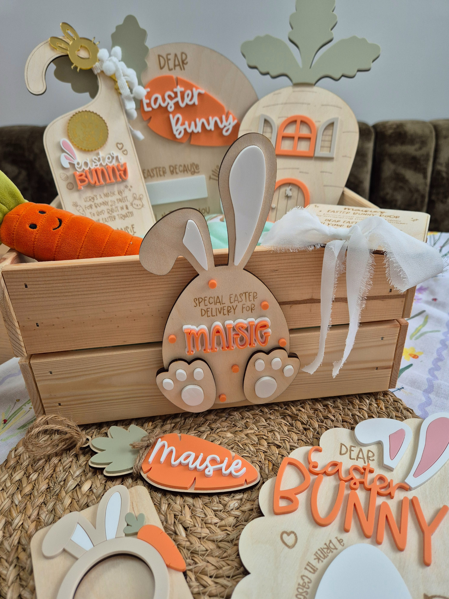 Easter Crate and Interchangeable Bunny Plaque - Personalised Gift Set