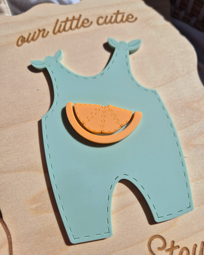 Orange Blossom Gender Reveal Pregnancy and Due Date Announcement - Wavy Wooden Sign
