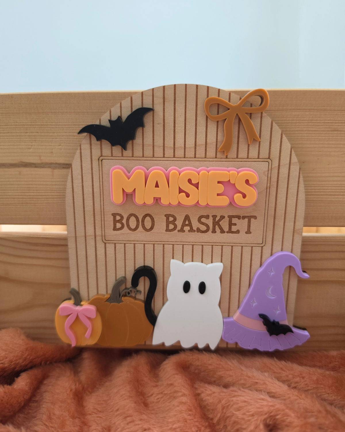 Spooky Cute Interchangeable Crate and Boo Basket Plaque