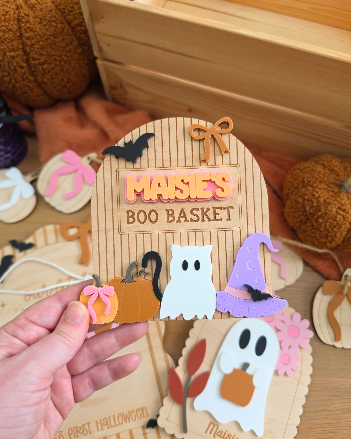 Spooky Cute Interchangeable Crate and Boo Basket Plaque