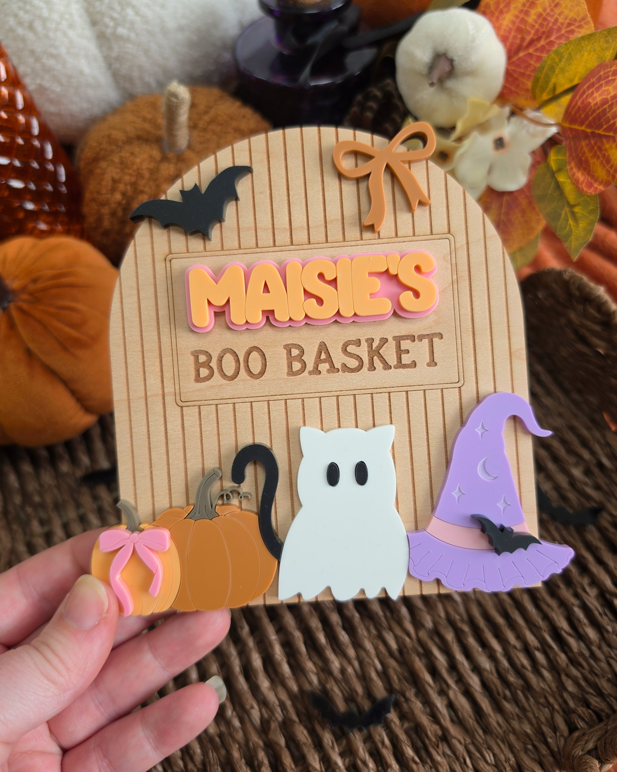 Spooky Cute Interchangeable Crate and Boo Basket Plaque