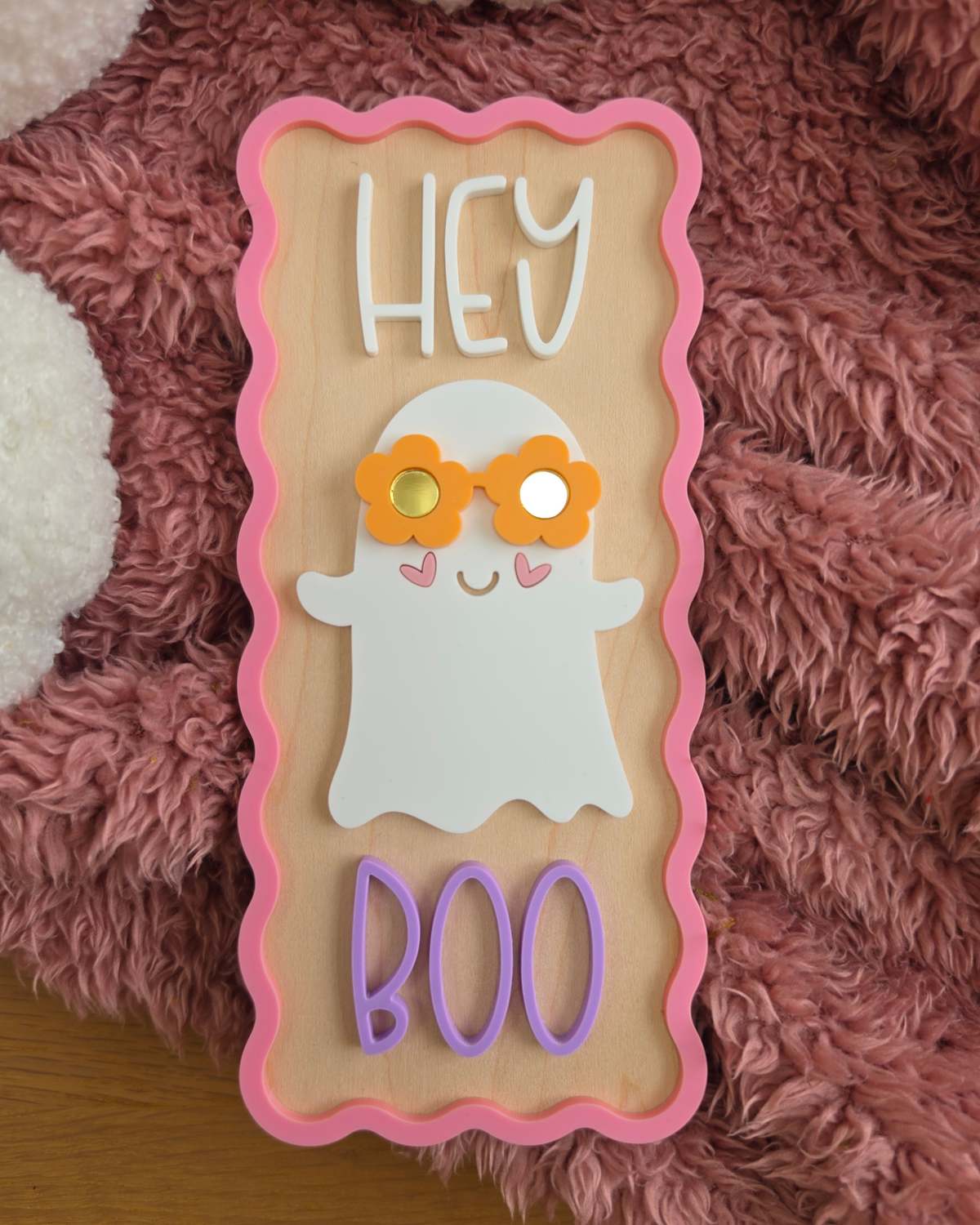 Spooky Hey Boo Vertical Wavy Edge Sign - Retro Halloween Decor