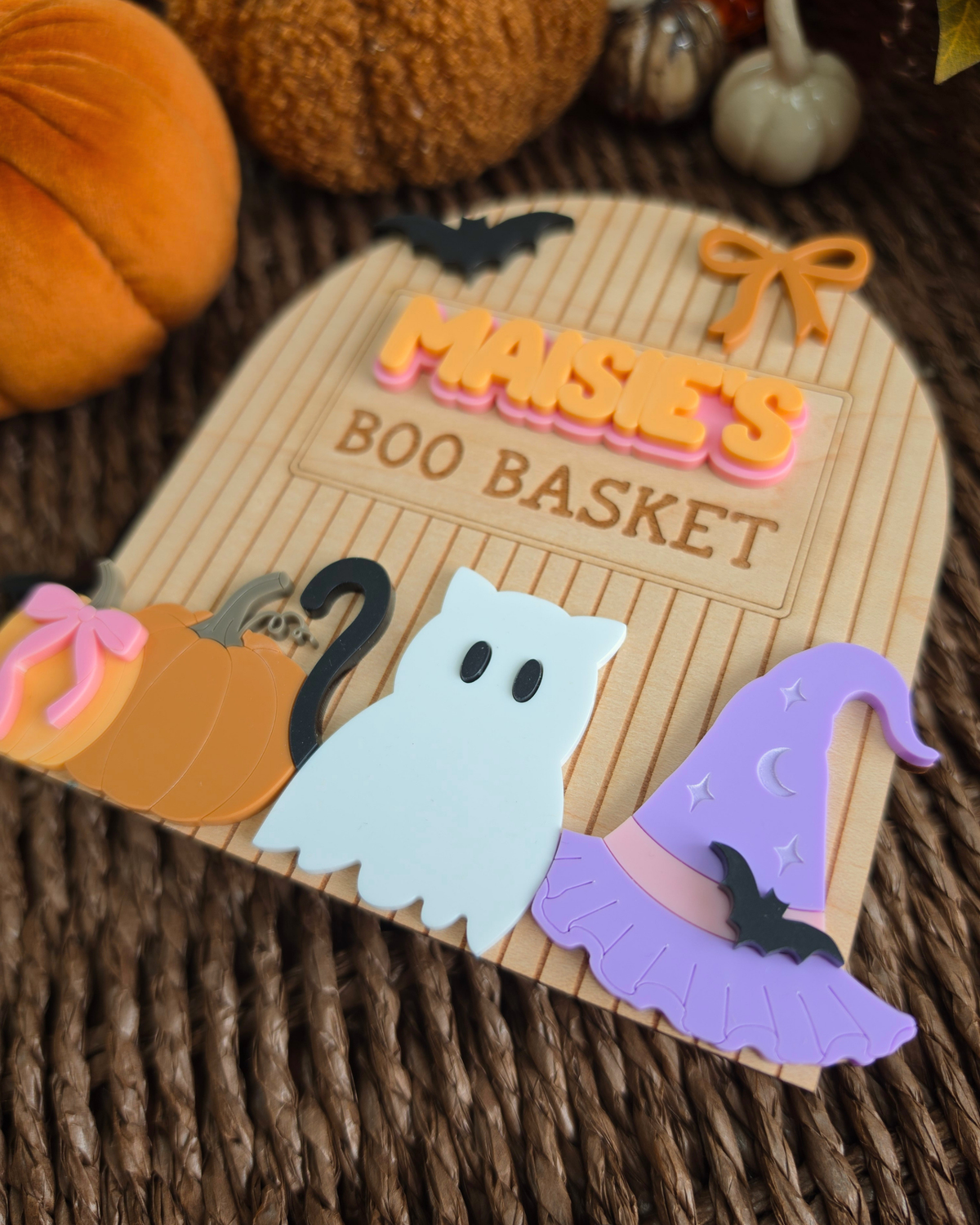 Spooky Cute Interchangeable Crate and Boo Basket Plaque