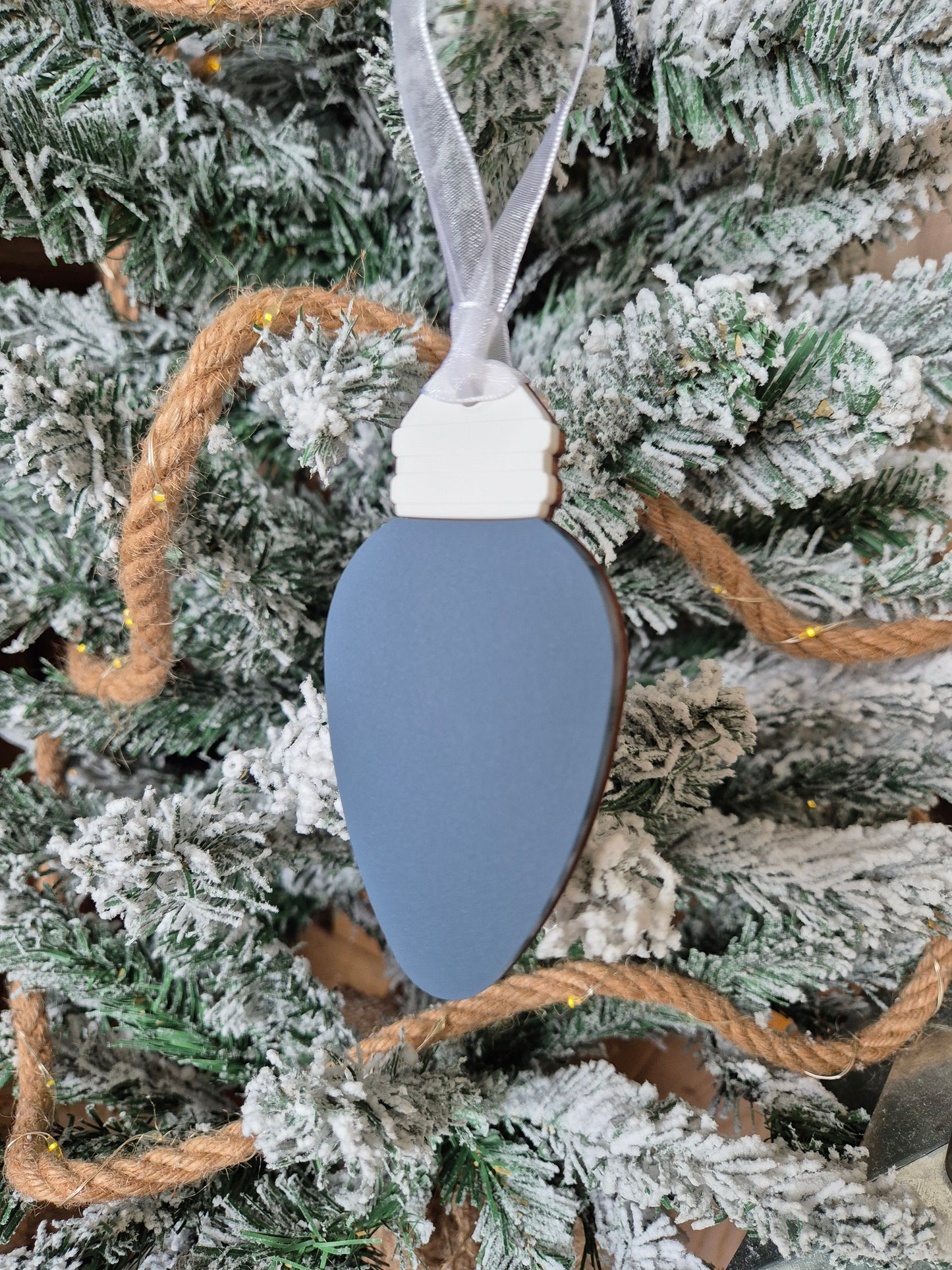 Christmas Lightbulb Hanging Ornament - Personalised Name Gift Tag