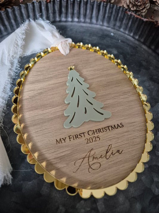 Personalised Merry Christmas Vintage Tree Ornament - Scalloped Edge Oak and Acrylic Baby Milestone Plaque or Stocking Tag