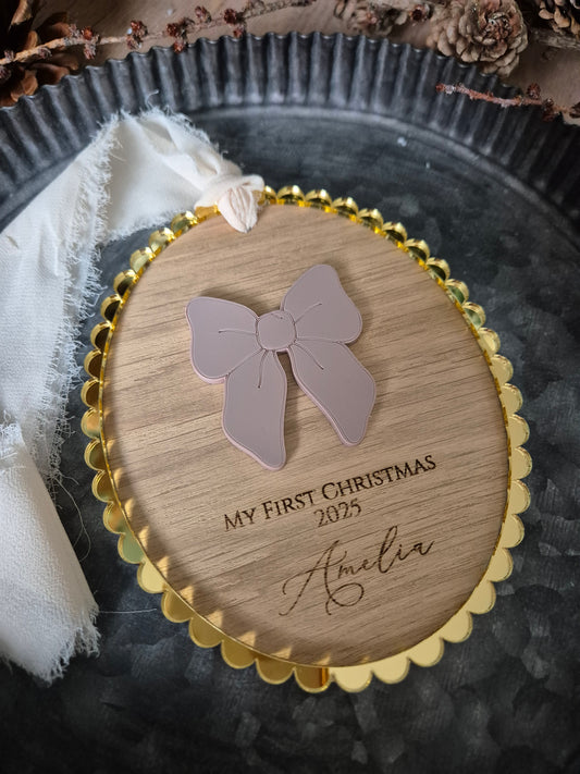 Personalised Merry Christmas Vintage Bow Ornament - Scalloped Edge Oak and Acrylic Baby Milestone Plaque or Stocking Tag