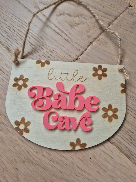 Little Babe Cave Retro Daisy Wooden Hanging Sign